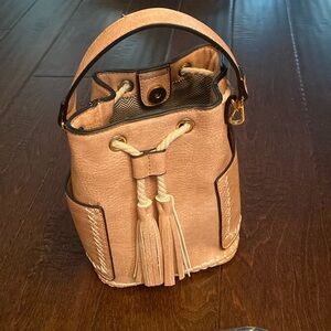 Jen & Co adorable new purse- great for summer. With strap for variety.